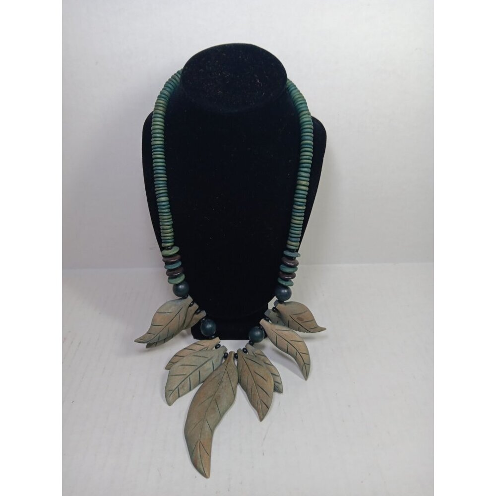 Vintage 1980s Chunky Wooden Necklace With Green Hand Carved Wood Leaves Boho